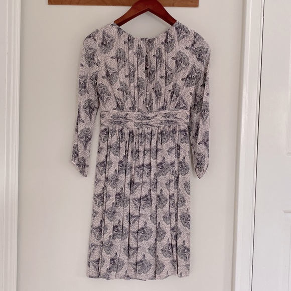 Boden Spring Floral Lilac Dress - Picture 4 of 13